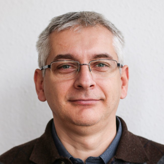 Pekár<br />Zoltán