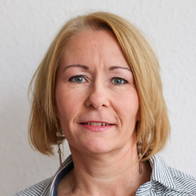 Varga<br />Eszter